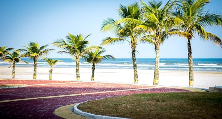 Casa Linda E Aconchegante Com Piscina -Aquecimento Solar O Ano Todo Perto Da Praia Praia Grande  Kültér fotó