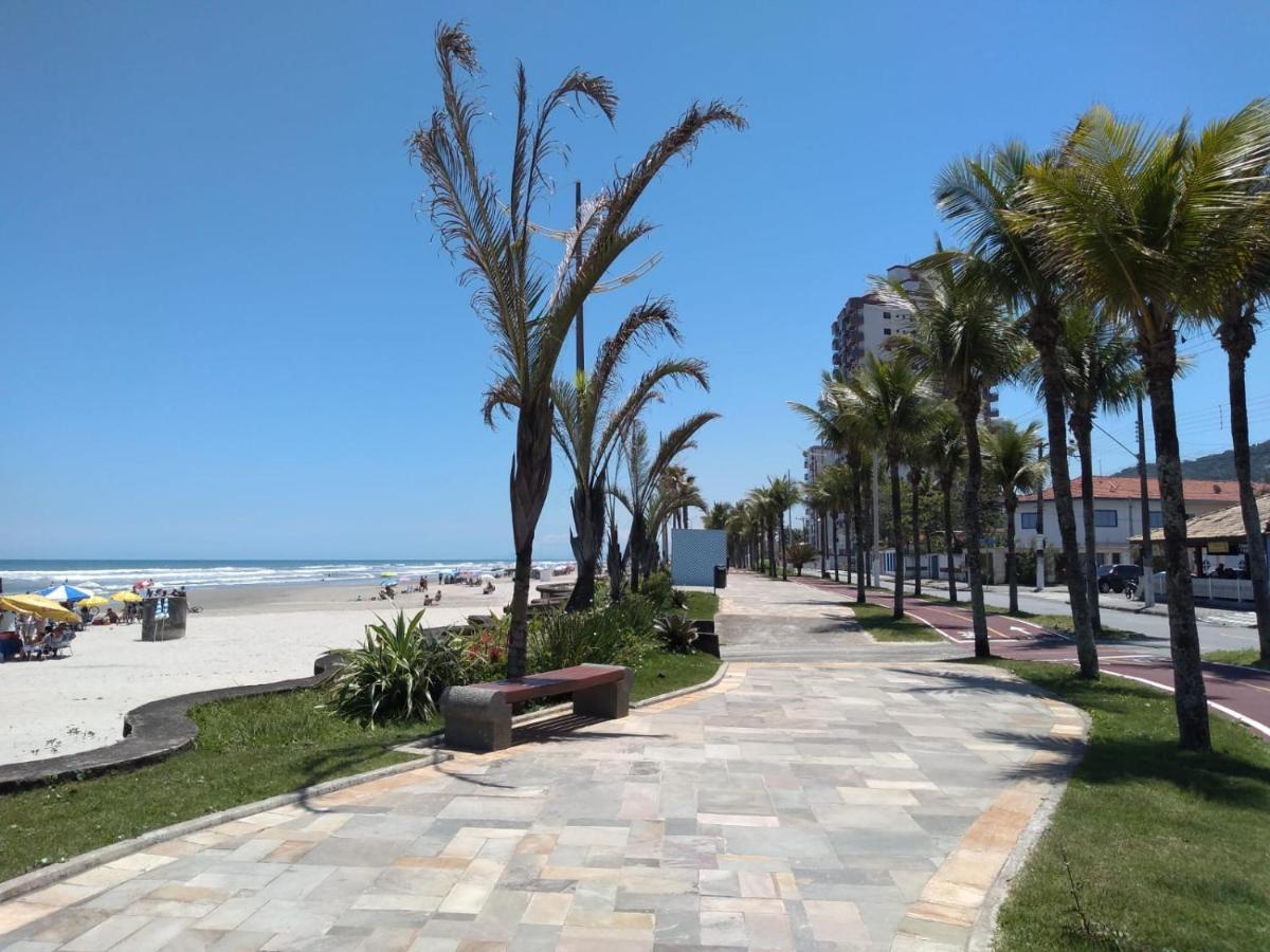 Casa Linda E Aconchegante Com Piscina -Aquecimento Solar O Ano Todo Perto Da Praia Praia Grande  Kültér fotó