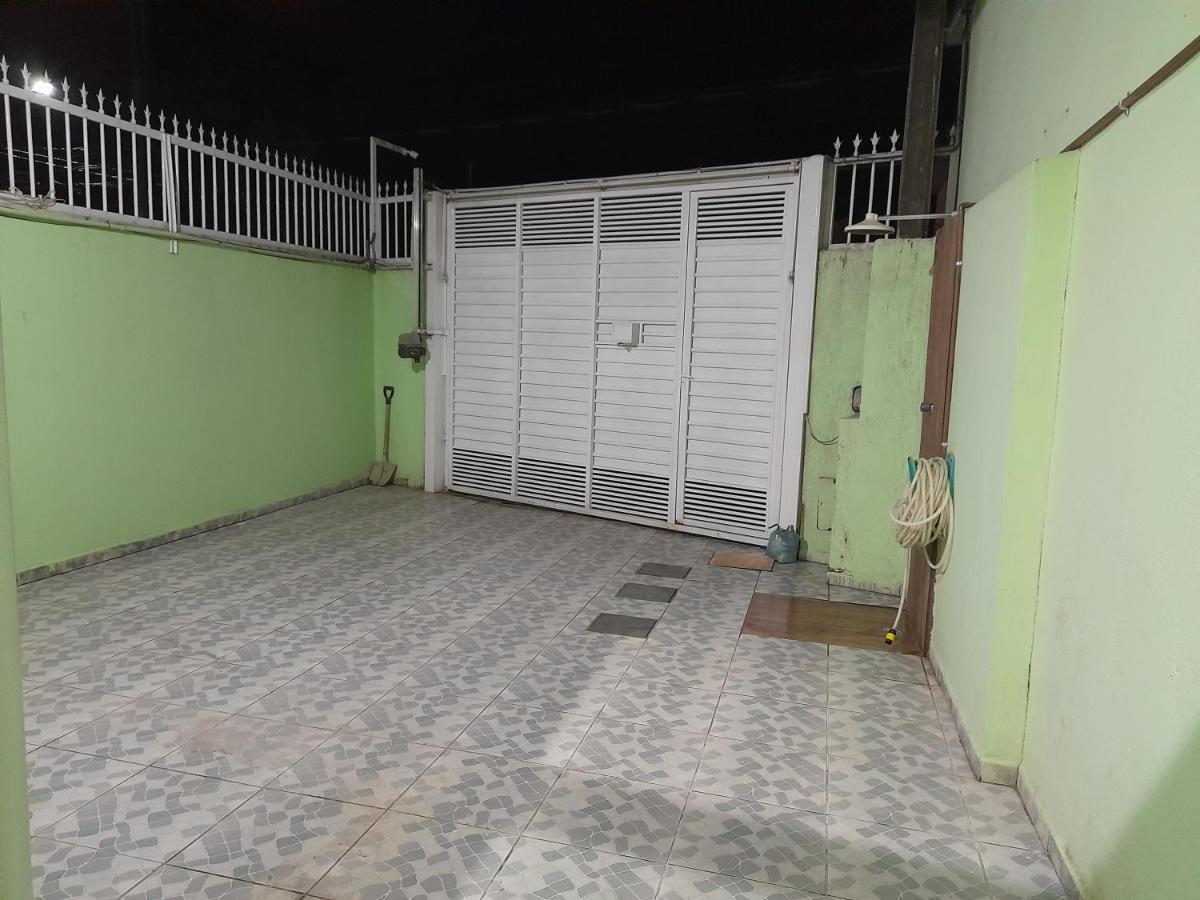 Casa Linda E Aconchegante Com Piscina -Aquecimento Solar O Ano Todo Perto Da Praia Praia Grande  Kültér fotó