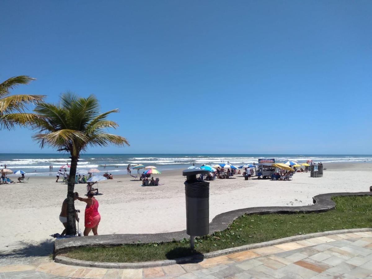 Casa Linda E Aconchegante Com Piscina -Aquecimento Solar O Ano Todo Perto Da Praia Praia Grande  Kültér fotó